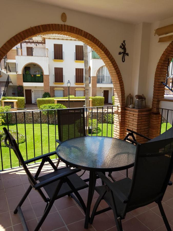 Cozy Apartment In Vera Playa, Almeria, Andalucia, Spain Екстериор снимка